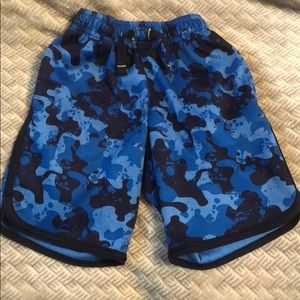 Circo size 5 boys shorts